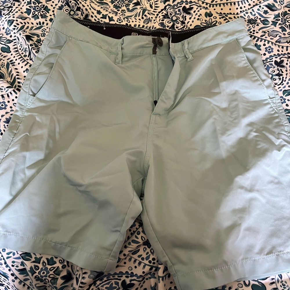 Quite Storm surf shop light blue shorts